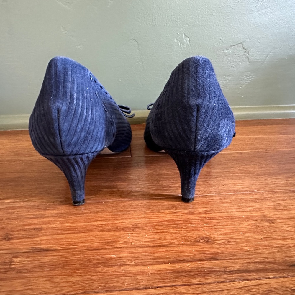SEYCHELLES Corduroy Kitten Heels in Blue size 7 1/2 - Picture 3 of 4